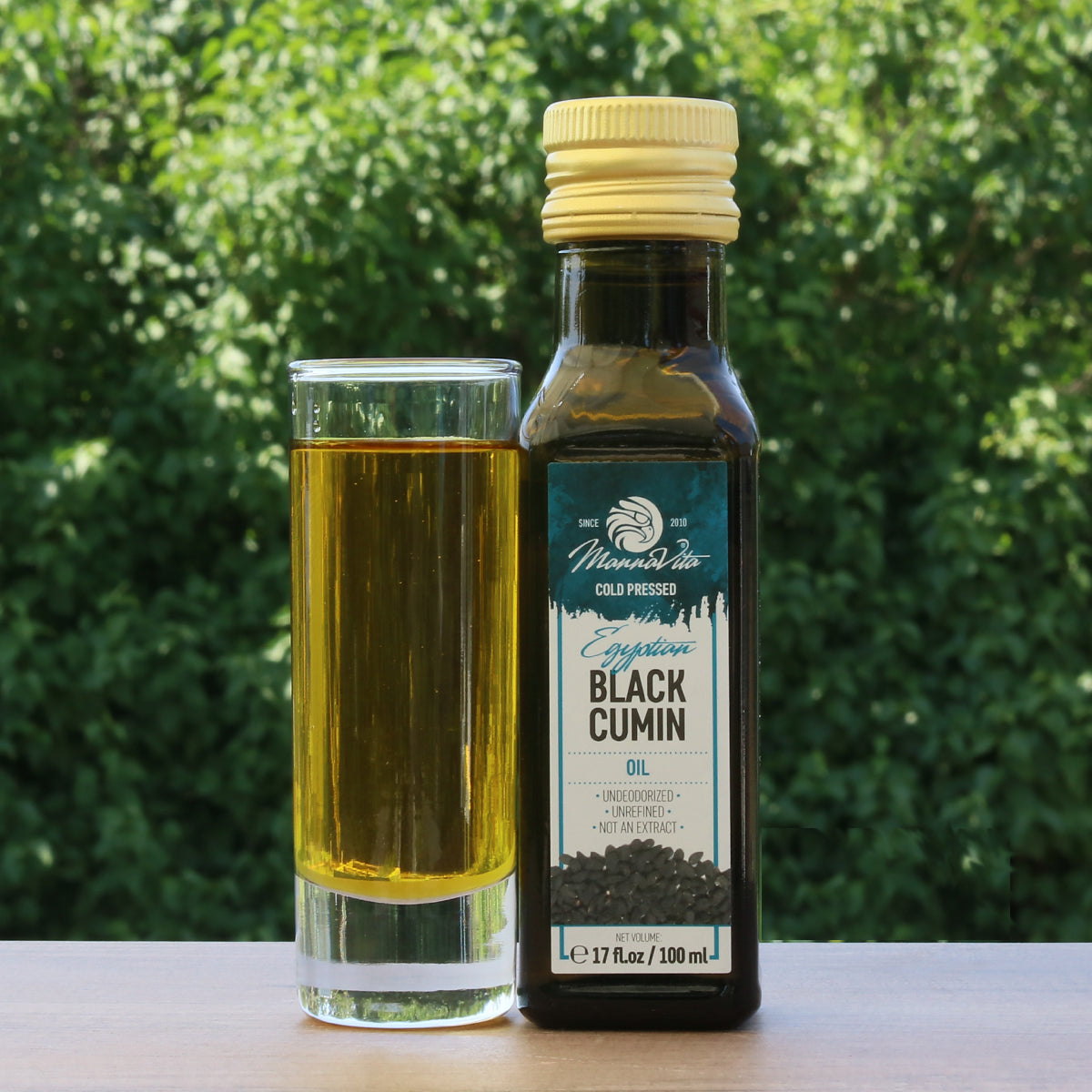 Mannavita kaltgepresstes Schwarzkümmelöl • 100 ml