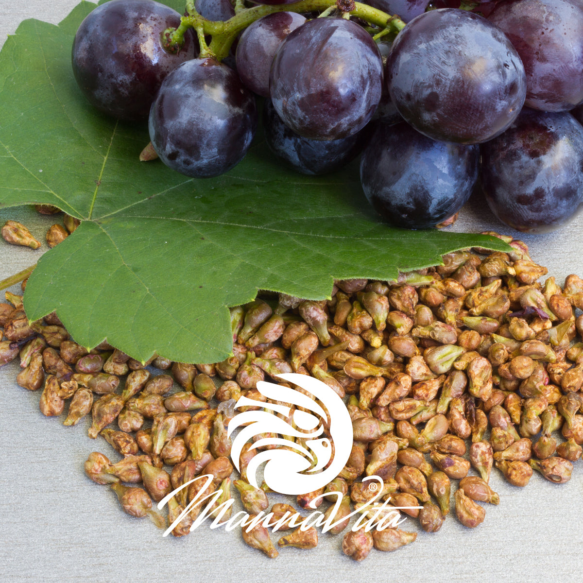 Mannavita Ungarisches kaltgepresstes Traubenkernöl • 250 ml